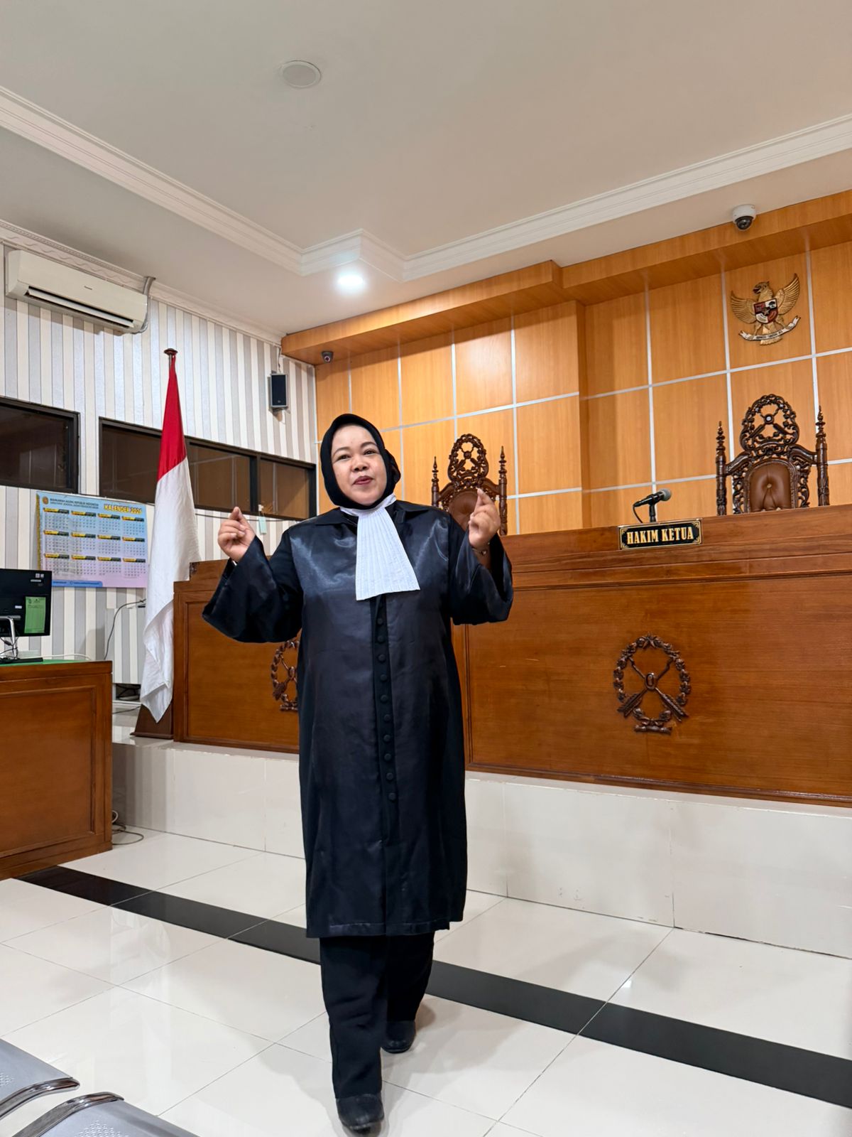 Advokat di ruang persidangan